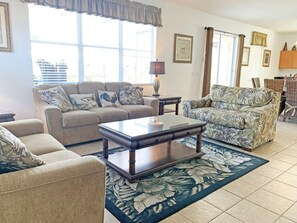 하우스, 침실 5개 | 거실