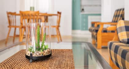 Holiday Bungalow Desired Track close to the Sea with Shared Pool & Wi-Fi