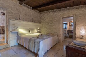 2 soverom, strykejern/-brett, wi-fi (inkludert) og sengetøy