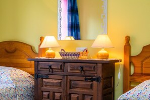 2 soverom, strykejern/-brett og wi-fi (inkludert)