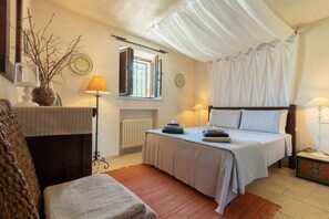 2 bedrooms, iron/ironing board, free WiFi, bed sheets - Holiday Home Trullo Nurillo with Pool & Wi-Fi (Alberobello)