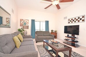 Condo, 3 Bedrooms | Living room - Treasure Trove (Kissimmee)