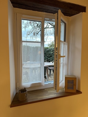 Interior - Les Hortensias, 3-star self-catering cottage, heated pool, wifi, games... (Monteaux)