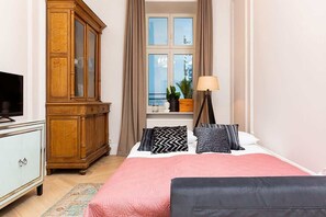 Fer et planche à repasser, Wi-Fi, draps fournis