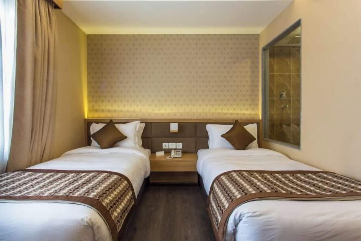 1 bedroom, in-room safe, individually furnished, desk