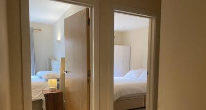 Remarkable 1-bed Apartment in Cheltenham