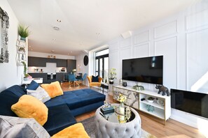 Téléviseur connecté, Netflix, services de diffusion en continu