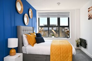 2 bedrooms, desk, iron/ironing board, free WiFi - ✔Seaside Stay✔100Mbps✔Royal Harbour Marina✔Beach✔2BR Exec Apt✔Sleeps 6 (Ramsgate)