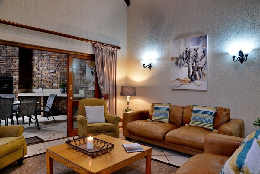 Cambalala's Private Villa - In Kruger Park Lodge - Hazyview
