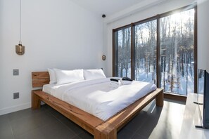 5 habitaciones, escritorio, tabla de planchar con plancha y wifi gratis