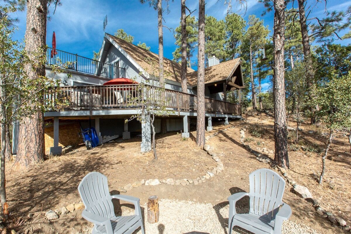 Ponderosa Retreat - Prescott Cabin Rentals