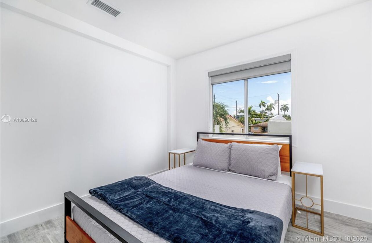 Miami Brickell Guesthouse 2B2B with Pool