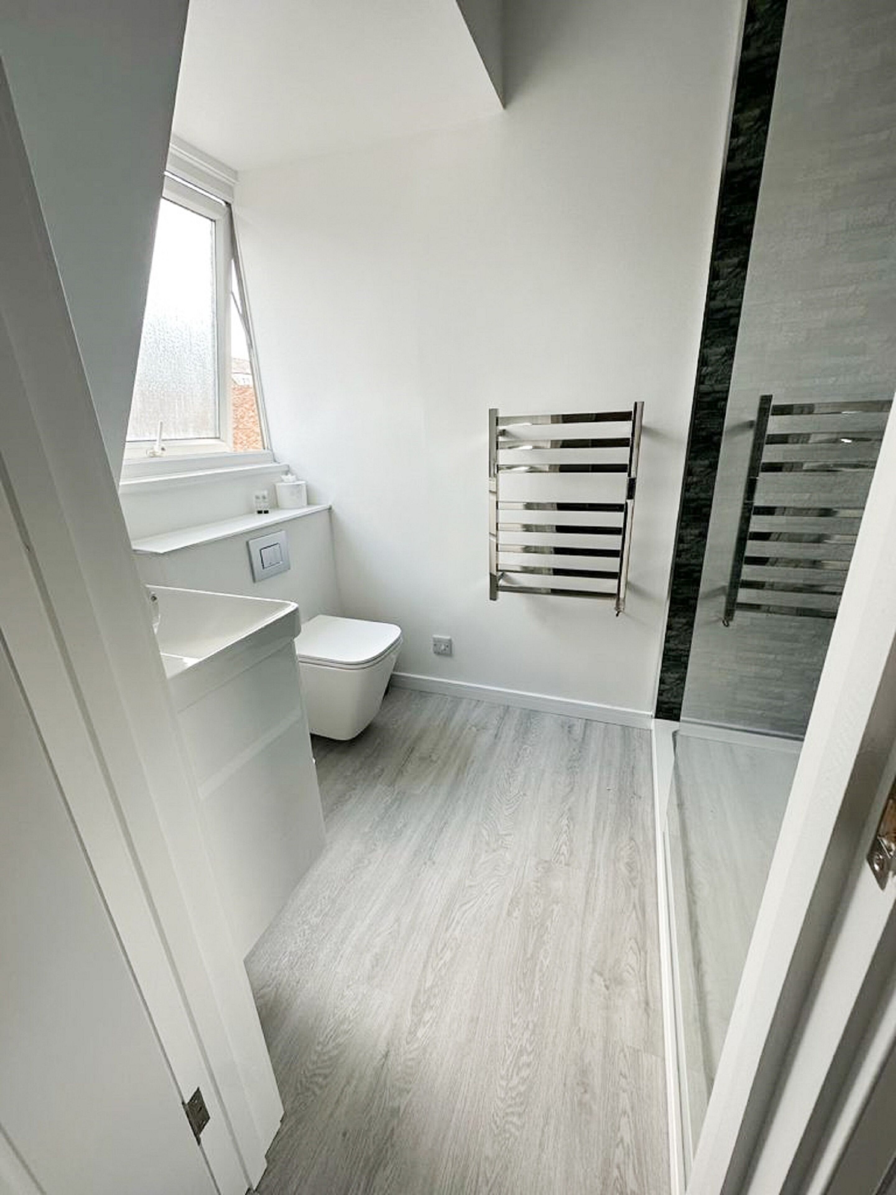 Doppia Comfort | Bagno | Doccia, asciugacapelli, asciugamani, sapone