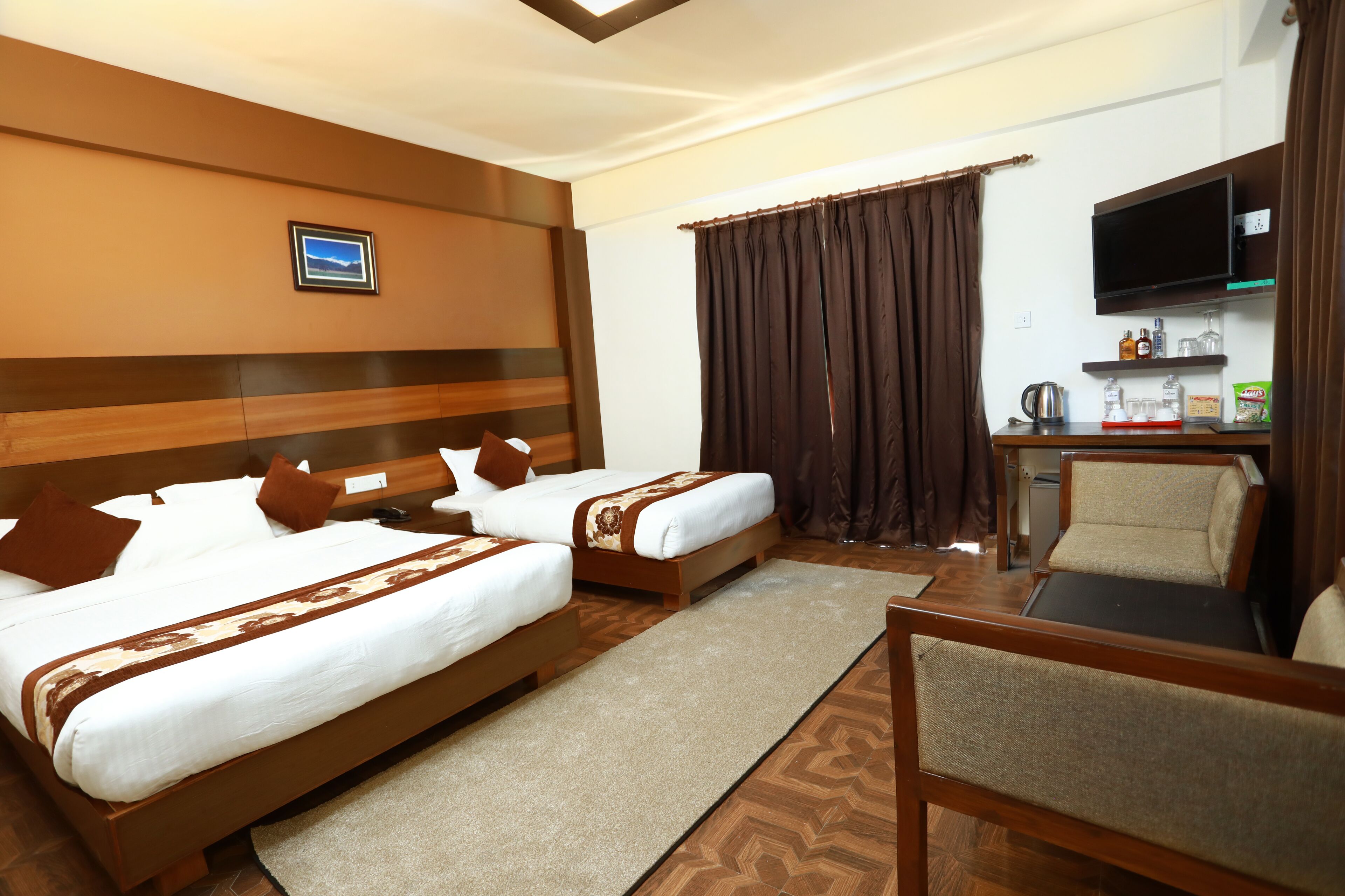 Premium-sengetøj, minibar, sengetøj