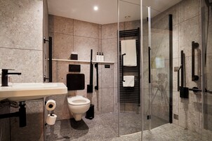 Standard Room, 1 Queen Bed, Accessible | Bathroom | Shower, hair dryer, towels, soap