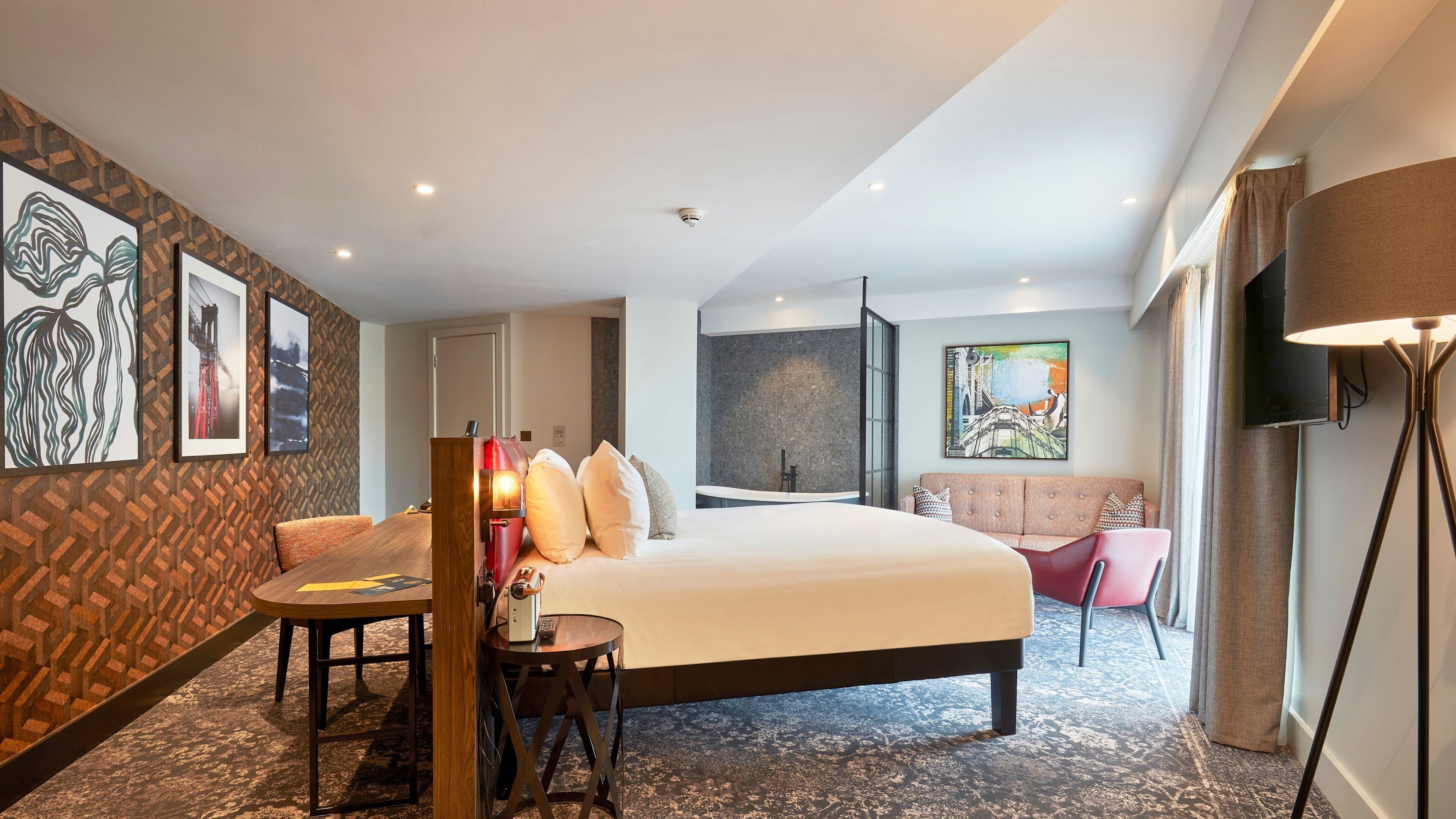 Suite, 1 King Bed (Freestanding Bath) | Egyptian cotton sheets, premium bedding, pillowtop beds, in-room safe