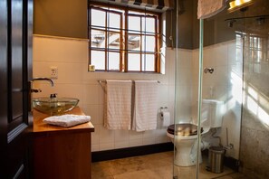 Bathtub