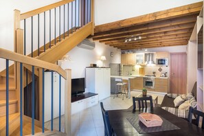 Dining - Duplex: spacious apartment with terrace and air conditioning at the entrance of Venice. (Venezia)