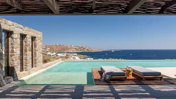 10 Bedroom Villa with Private Pool | Quang cảnh từ phòng