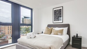 Unclassified image, 2 of 11, button - Lavish Escape (Birmingham)