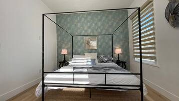 3 bedrooms, iron/ironing board, travel crib, free WiFi