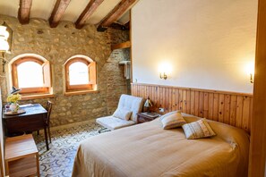 4 bedrooms, WiFi