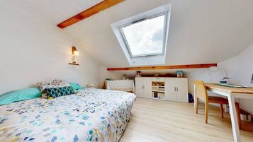 4 soverom, strykejern/-brett og wi-fi