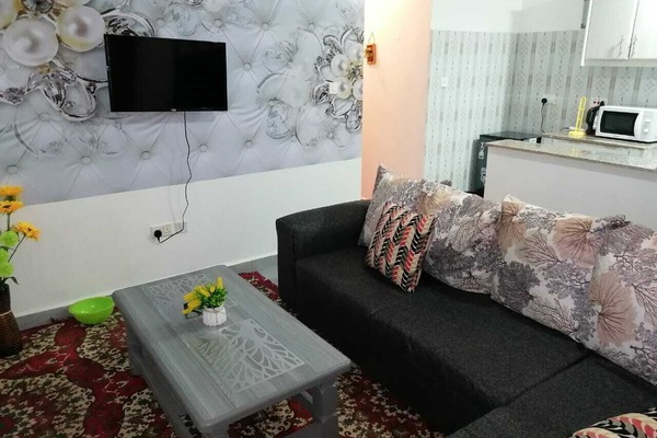 Business Apartment | Living area