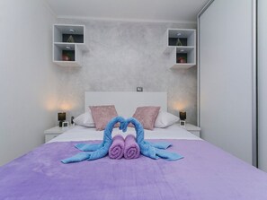 Apartment (Two Bedroom Apartment with Terrace) | 2 bedrooms, free cribs/infant beds