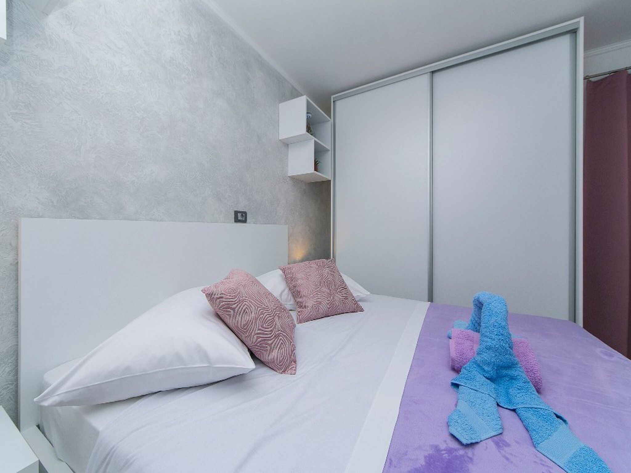 Apartment (Two Bedroom Apartment with Terrace)