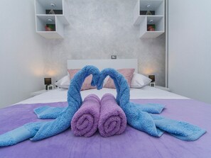 Departamento (Two Bedroom Apartment with Terrace) | 2 habitaciones y cunas gratuitas