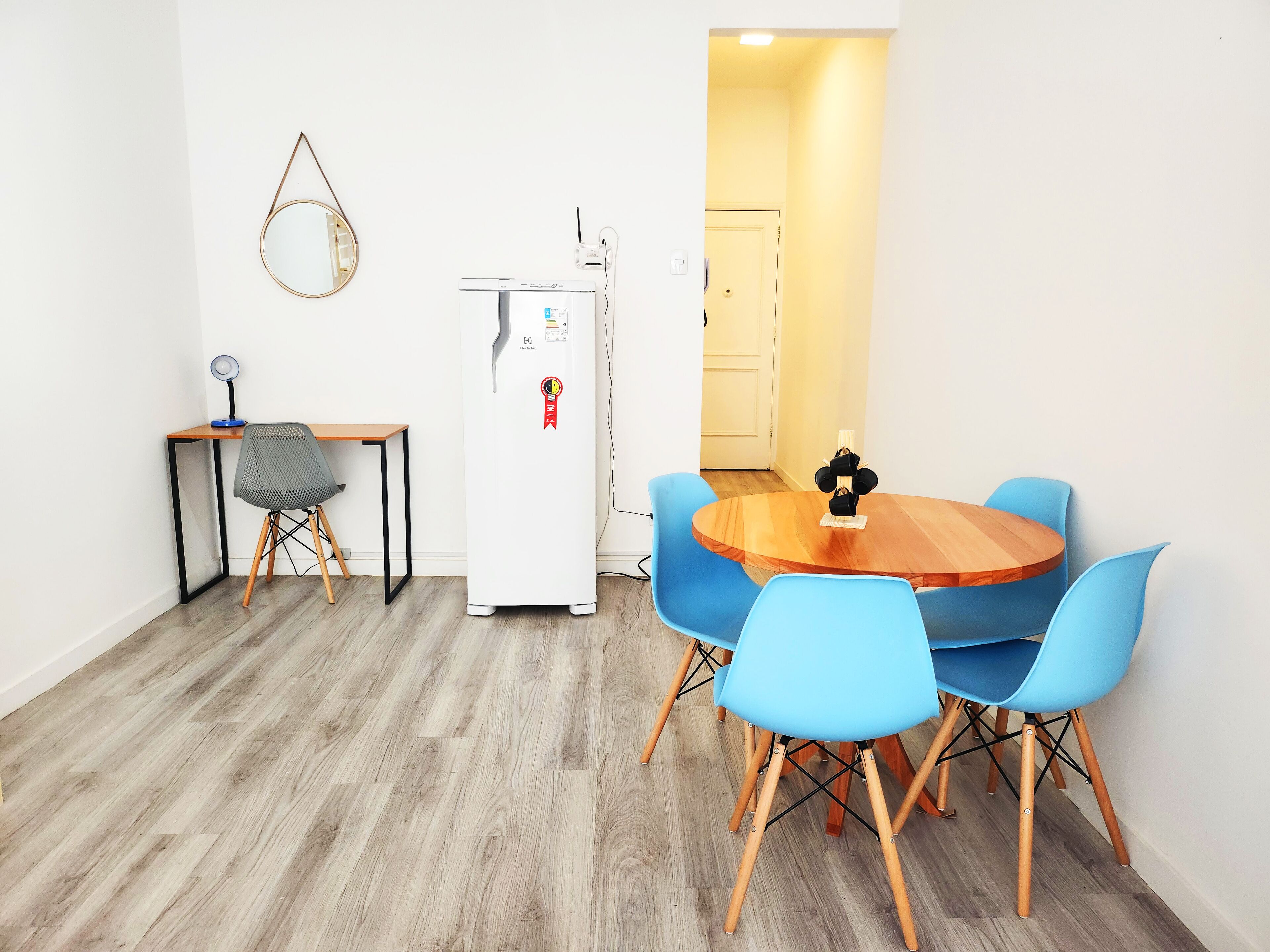 APARTAMENTO STANDARD 908 | Dining room