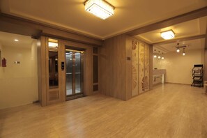 Restaurant - Pride Biznotel Gir Sasan (Mendarda)