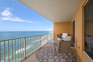 Property grounds - Outdoor Pool-Poolside Cafe-Hot Tub-Grills-23rd Floor-AMAZING VIEWS! (Panama City Beach)