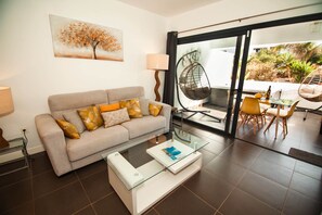 Unclassified image, 4 of 40, button - Luxury Ground Floor: Terrace, Hot Tub and Sauna (La Oliva)