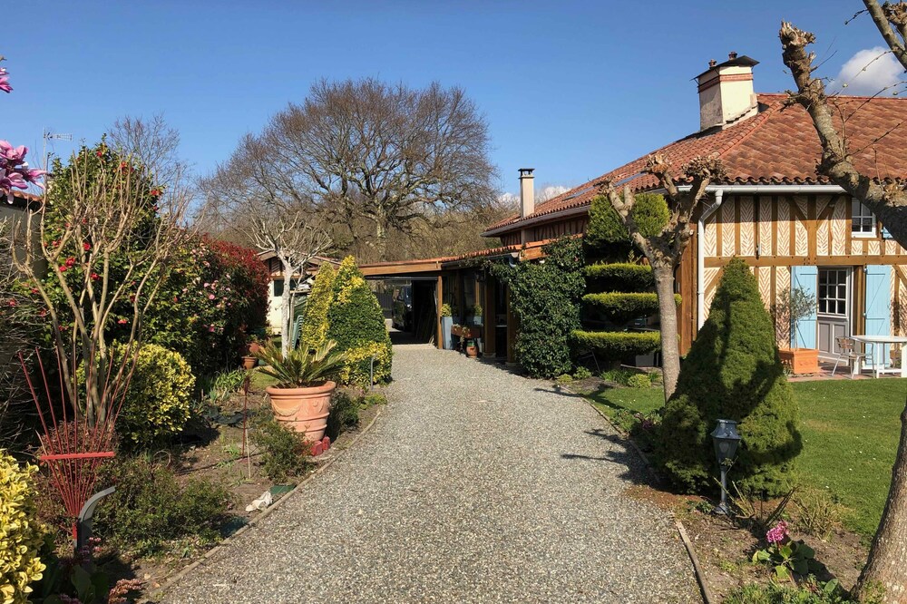 Villa 230 M2 With Garden Lac De Léon And Ocean