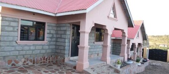 Stay.Plus Mara Holiday Homes