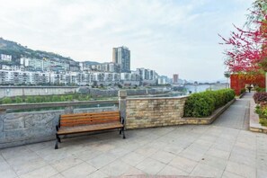 Property grounds - Tianrui Hotel (Yanhe)