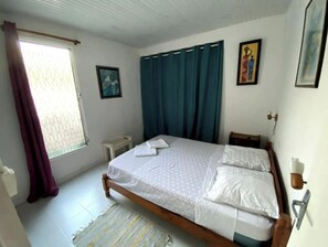 2 عدّة غرف نوم وواي فاي وملاءات أسرّة