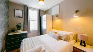 1 室のベッドルーム、WiFi、ベッドシーツ
