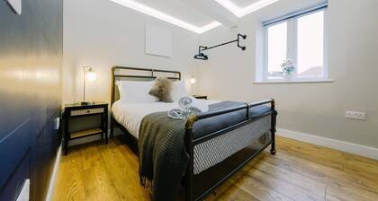 One Bedroom Apartment in Fantastic Location