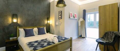 1 bedroom, WiFi, bed sheets
