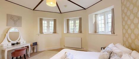 1 sovrum, strykjärn/strykbräda, wi-fi och sängkläder