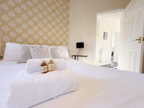 The Old Dairy at Combe Lodge - Hopewell