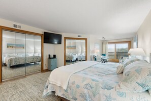 3 camere, una scrivania, ferro/asse da stiro, Wi-Fi