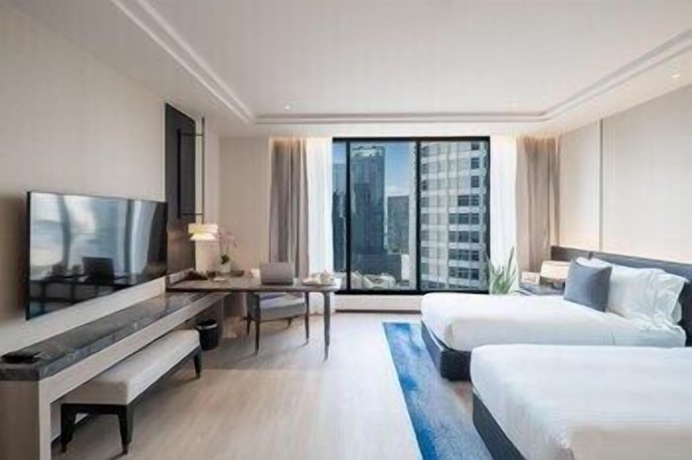 In-room safe, individually decorated, individually furnished, desk