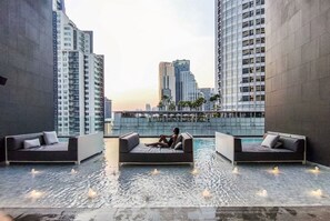 Outdoor pool, pool loungers