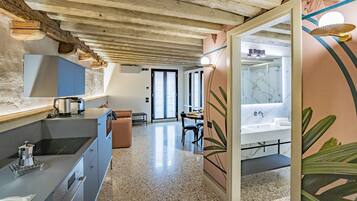 Frigorifero, forno, lavastoviglie, macchina per tè/caffè