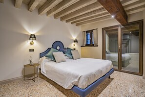 2 chambres, Wi-Fi gratuit, draps fournis