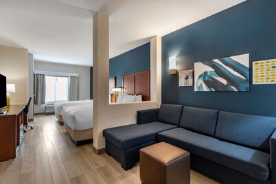 Comfort Inn & Suites Bennett